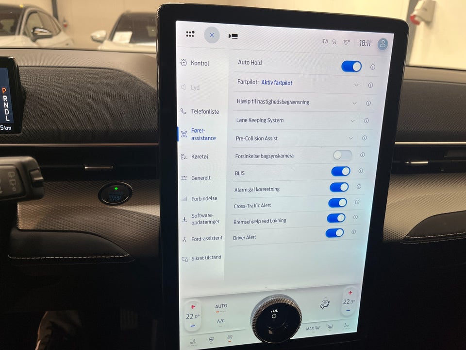 Ford Mustang Mach-E 70 Standard Range 5d