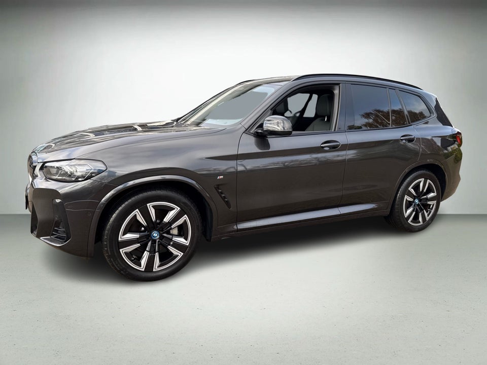BMW iX3 Charged M-Sport 5d