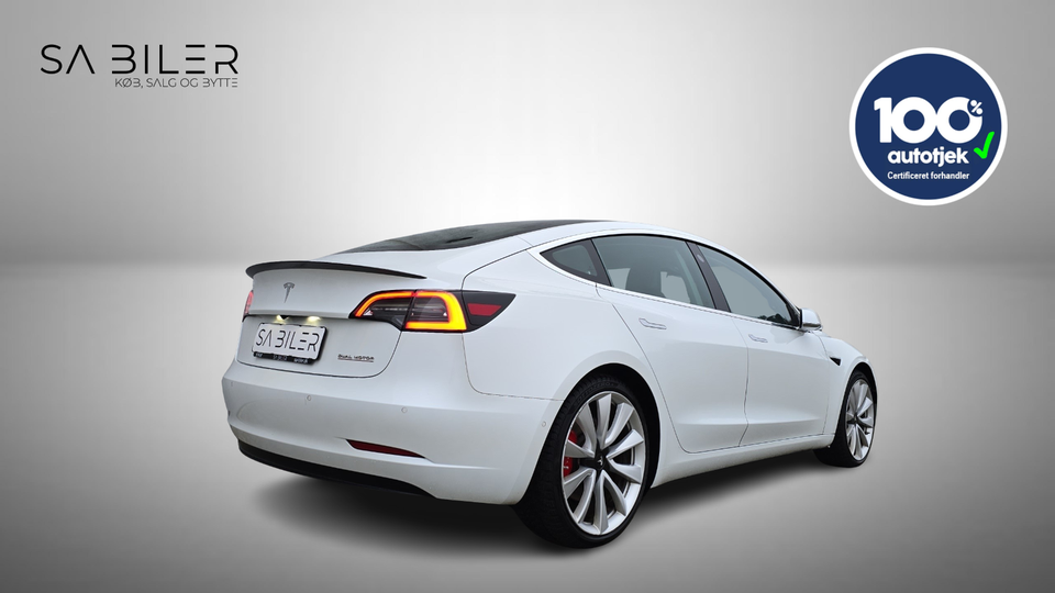 Tesla Model 3 Performance AWD 4d