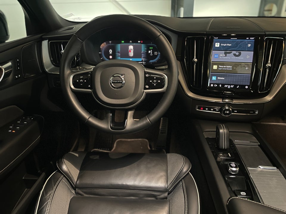 Volvo XC60 2,0 T6 ReCharge R-Design aut. AWD 5d