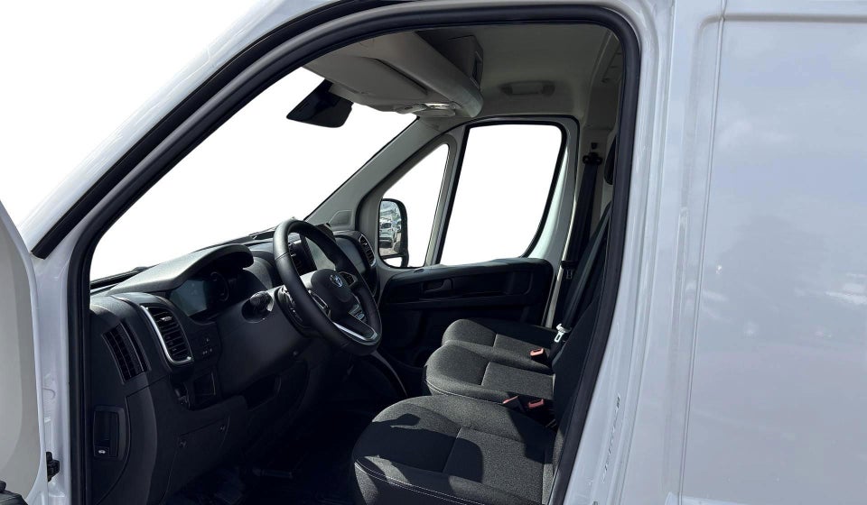 Toyota ProAce Max 110 Comfort Master Kassevogn L3H2