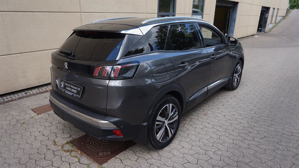 Peugeot 3008 1,6 Hybrid First Selection EAT8 5d