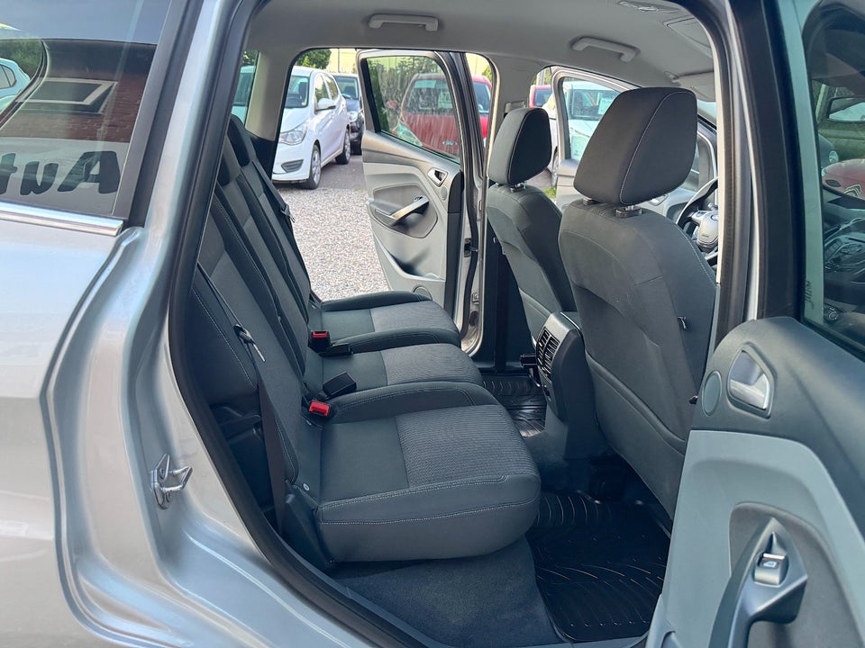 Ford C-MAX 1,0 SCTi 125 Titanium 5d
