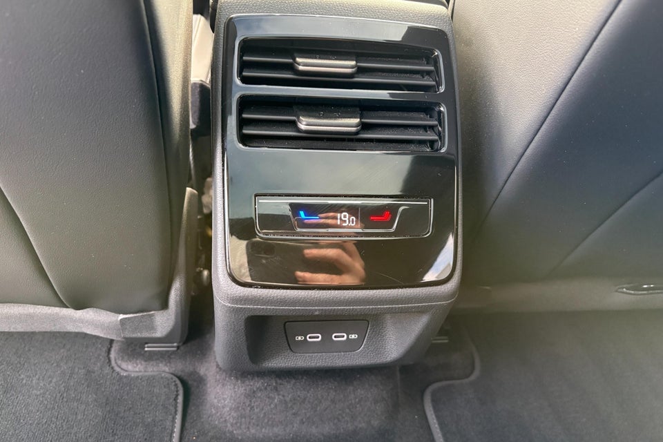VW ID.7 77 Style+ Tourer 5d