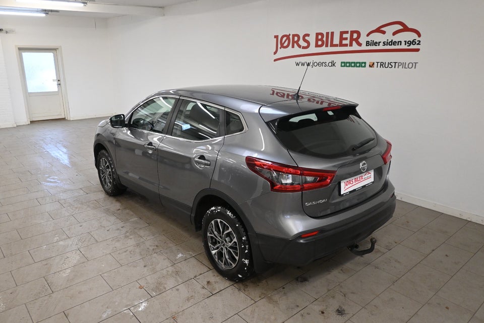 Nissan Qashqai 1,2 Dig-T 115 Visia 5d