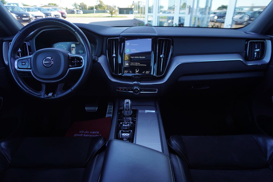 Volvo XC60 2,0 T8 407 R-Design aut. AWD 5d