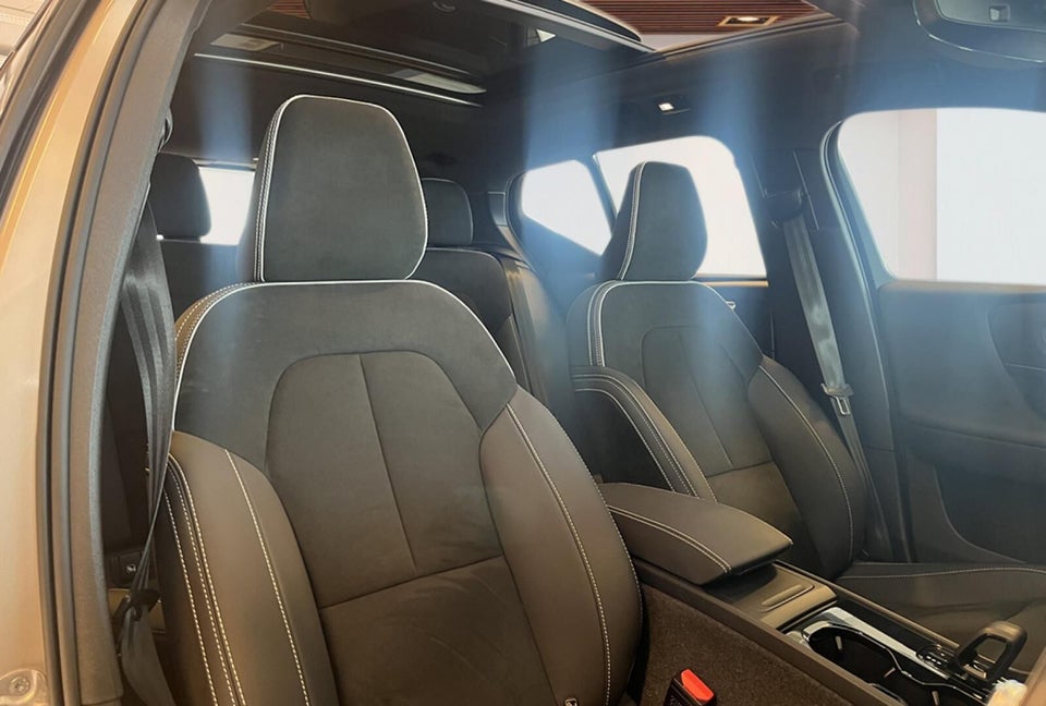 Volvo XC40 ReCharge Extended Range Ultimate 5d