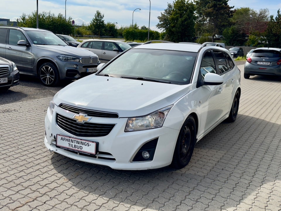 Chevrolet Cruze 2,0 VCDi 163 LT stc. 5d