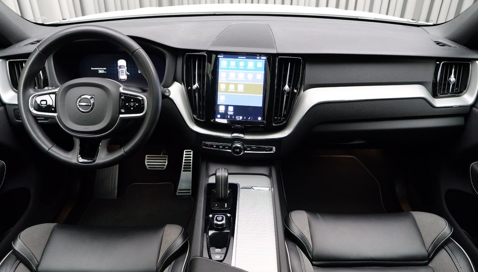 Volvo XC60 2,0 T6 ReCharge R-Design aut. AWD 5d