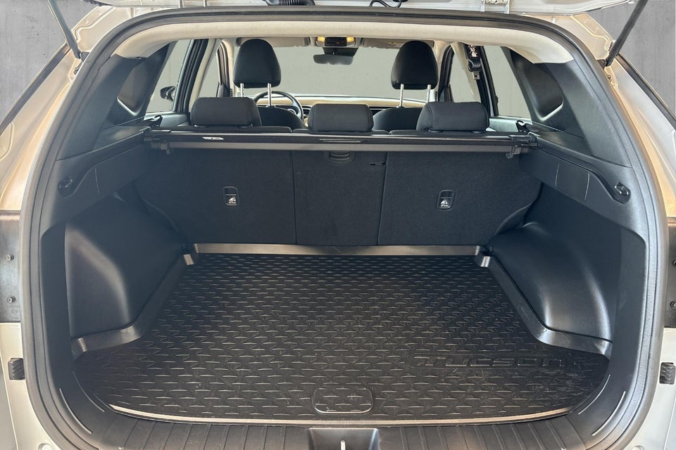 Hyundai Tucson 1,6 PHEV Essential aut. 4WD 5d