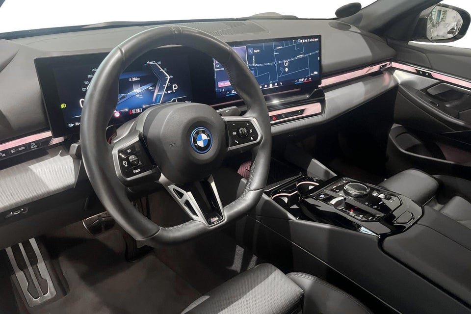 BMW i5 eDrive40 M-Sport 4d