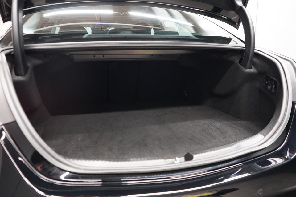 Mercedes C300 e 2,0 aut. 4d