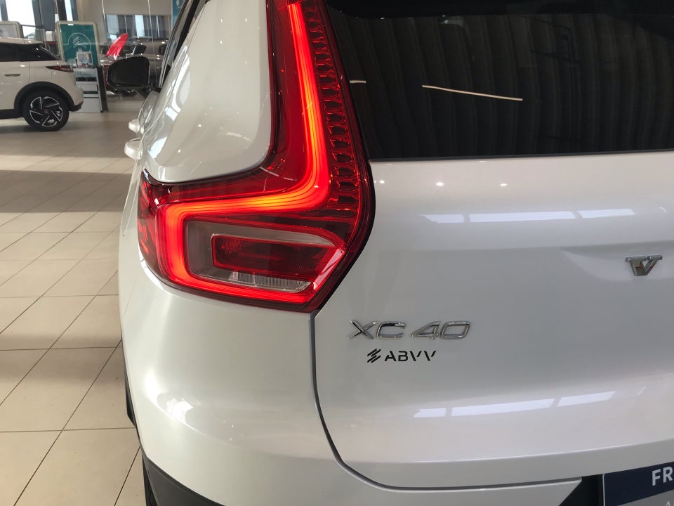Volvo XC40 P6 ReCharge Ultimate 5d