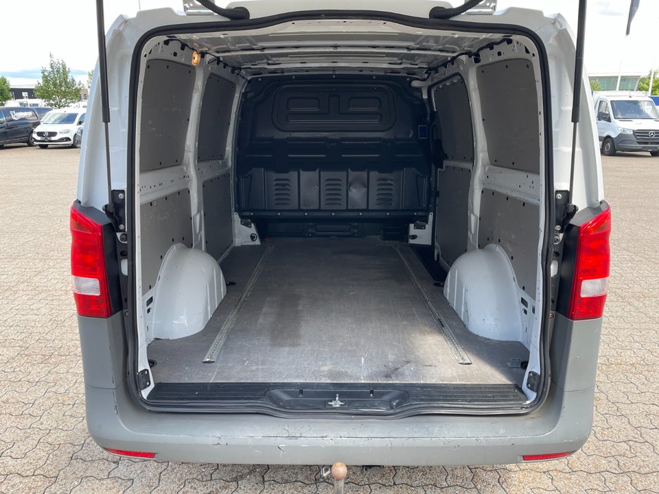 Mercedes Vito 114 2,0 CDi Kassevogn aut. L RWD