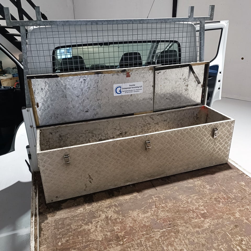 Iveco Daily 2,3 35C16 4100mm Lad AG8 2d