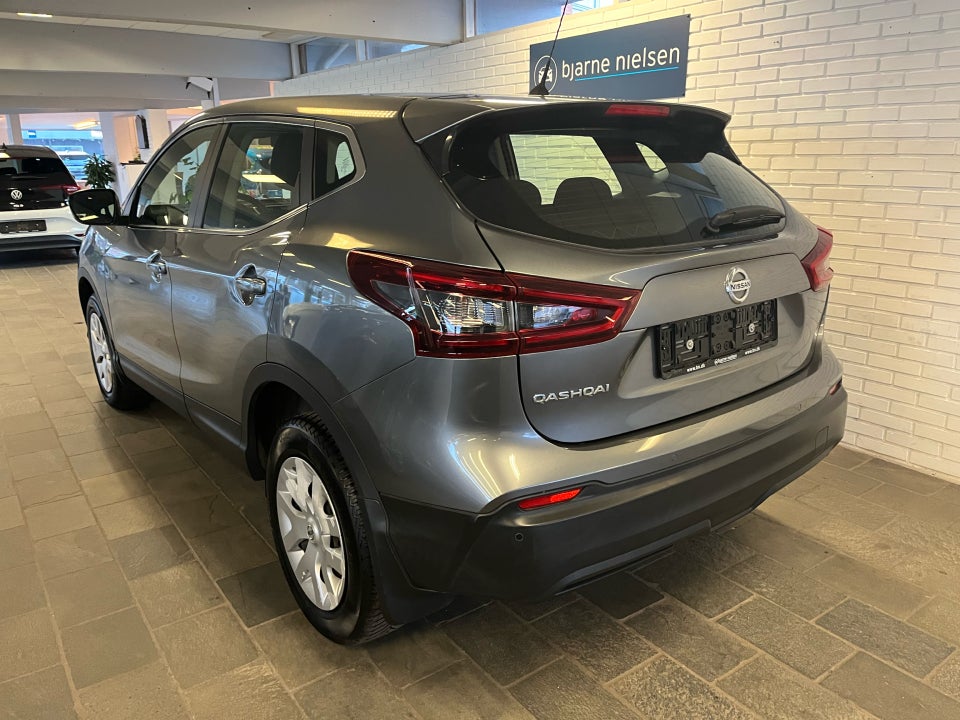 Nissan Qashqai 1,3 Dig-T 140 Visia 5d