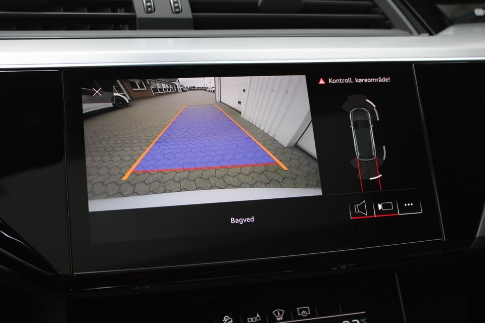 Audi e-tron 50 S-line quattro 5d