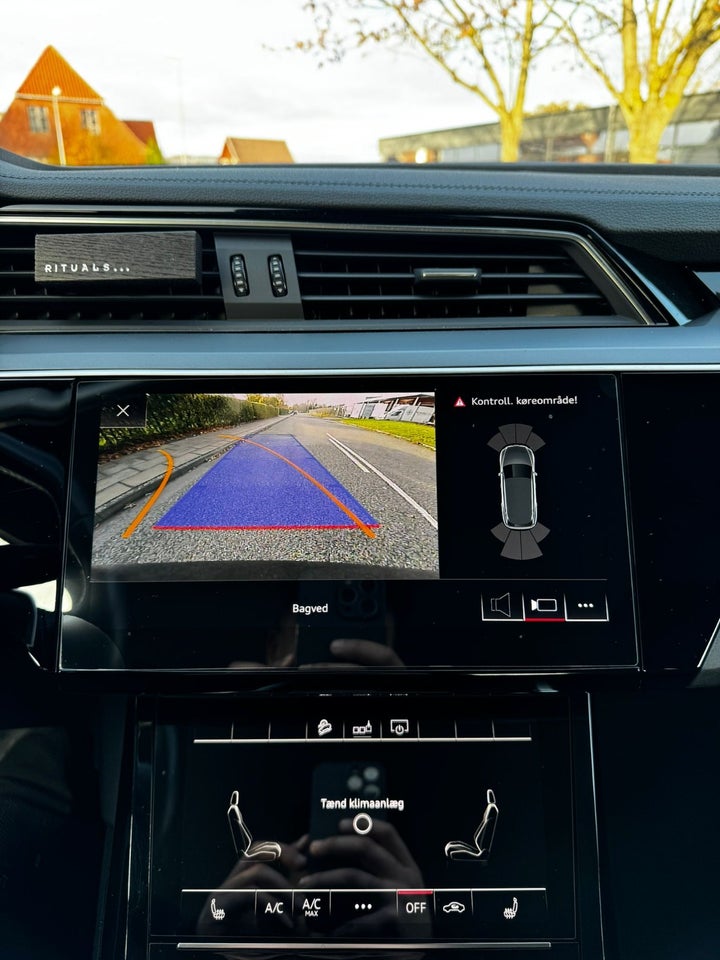 Audi e-tron 50 Advanced Prestige quattro 5d