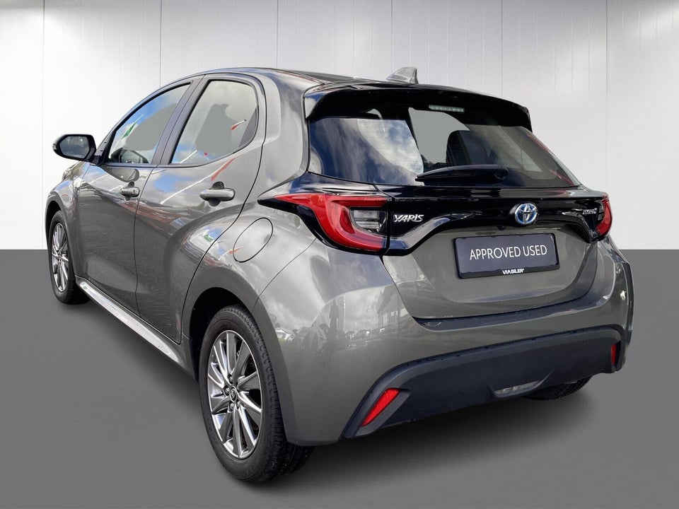 Toyota Yaris 1,5 Hybrid Active Tech e-CVT 5d