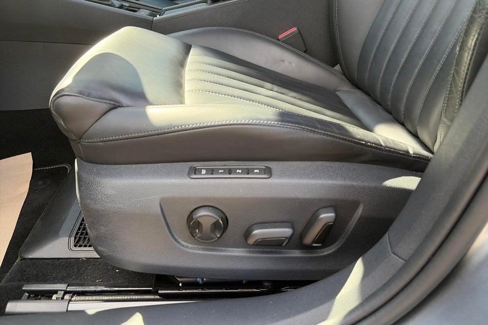 Skoda Superb 1,5 TSi 150 Style Business Combi DSG 5d