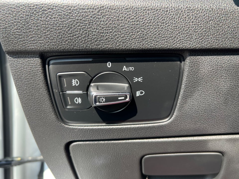 VW Passat 2,0 TDi 150 Business High Variant DSG Van 5d