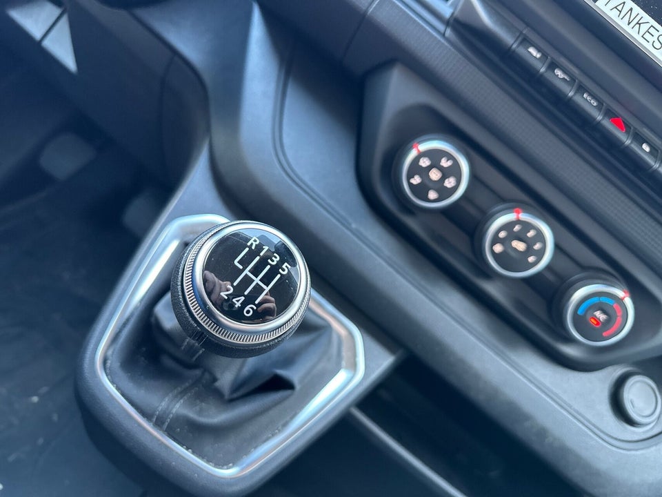 Renault Trafic 2,0 dCi 130 L2H1