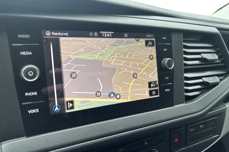 VW Transporter 2,0 TDi 150 Kassevogn DSG lang