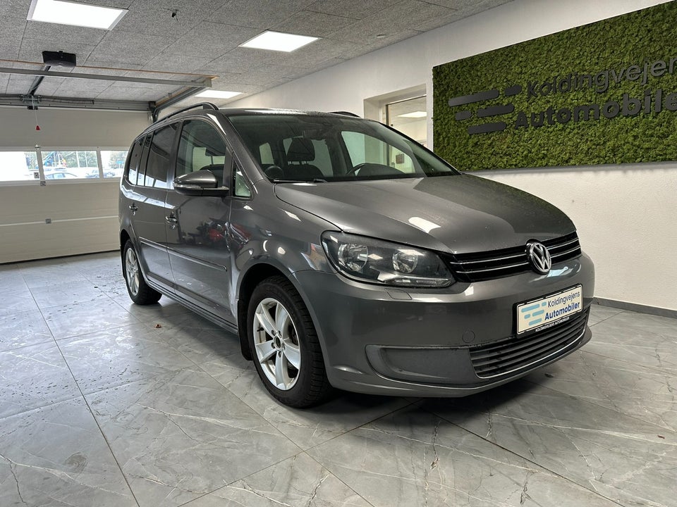 VW Touran 1,6 TDi 105 Comfortline DSG 7prs 5d