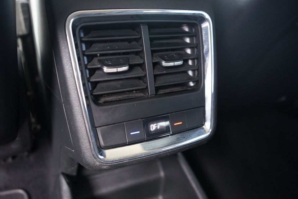 Skoda Enyaq 60 iV Premium 5d