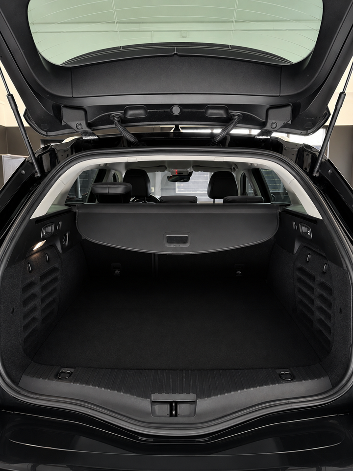 Renault Megane IV 1,6 E-Tech Intens Sport Tourer 5d