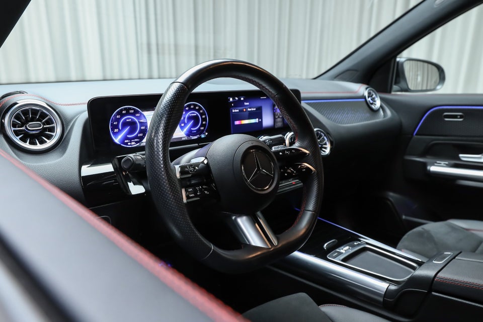 Mercedes EQA350 AMG Advance 4Matic 5d