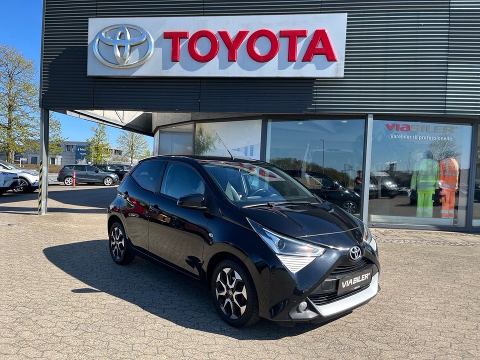 Toyota Aygo 1,0 VVT-i x-clusiv x-shift 5d