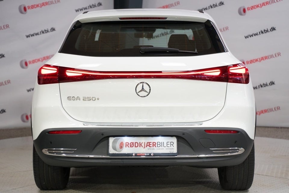 Mercedes EQA250+ Progressive Advance 5d