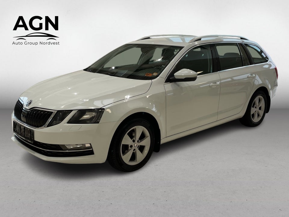 Skoda Octavia 1,6 TDi 115 Style Combi DSG 5d