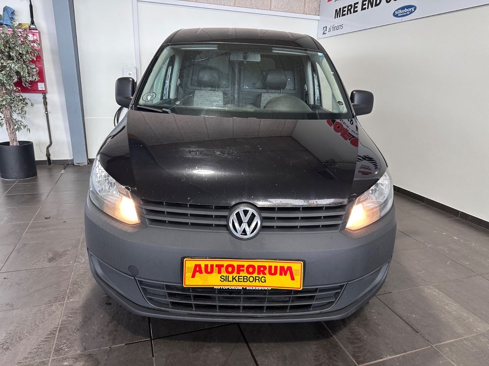 VW Caddy 1,6 TDi 102 Basis BMT Van 5d