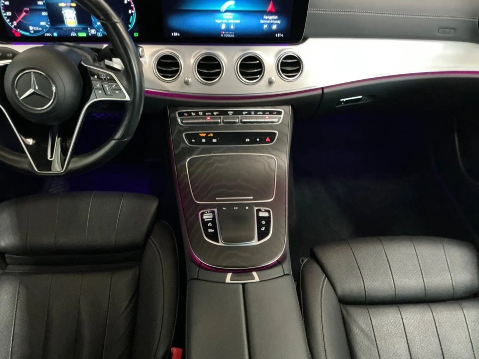 Mercedes E300 de 2,0 stc. aut. 4Matic 5d