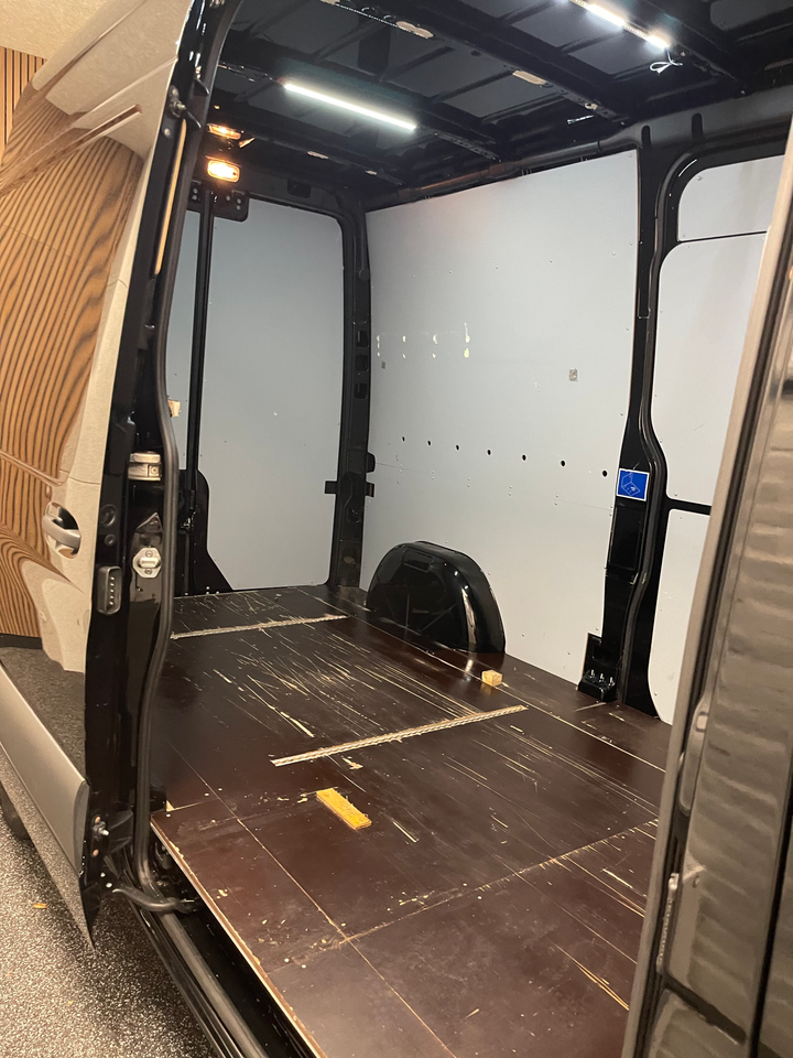 Mercedes Sprinter 314 2,2 CDi A2 Kassevogn FWD