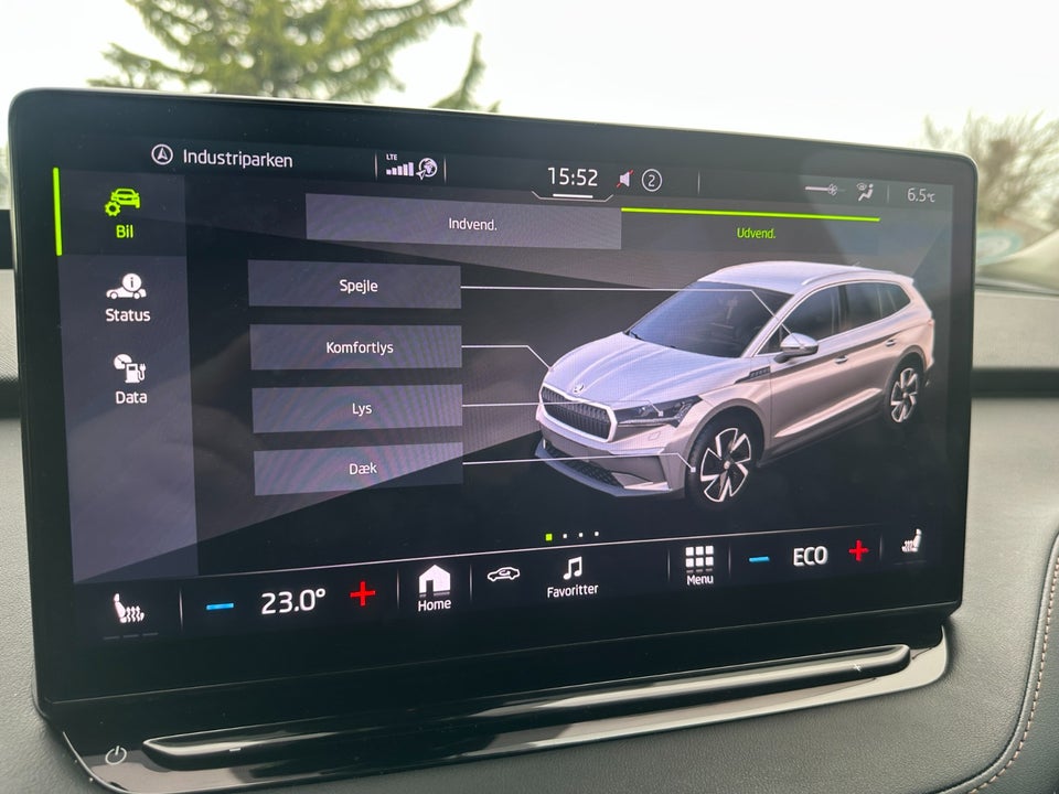 Skoda Enyaq 80 iV Suite 5d