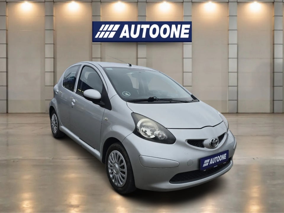 Toyota Aygo 1,0 Plus komfort 5d