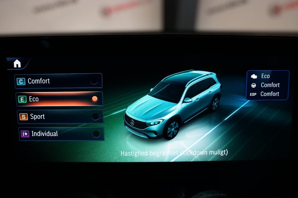 Mercedes EQB250+ Progressive 5d