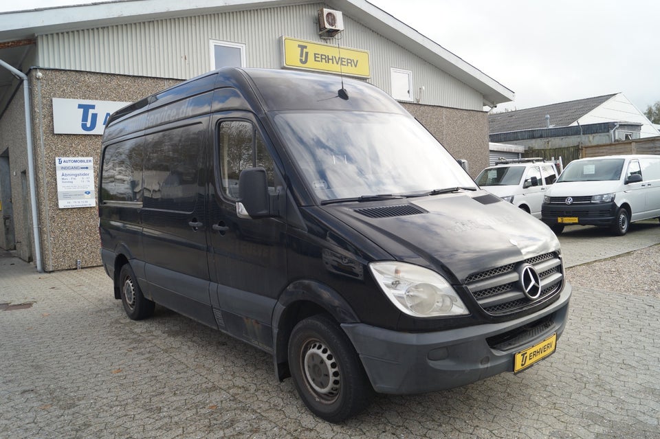 Mercedes Sprinter 315 2,2 CDi R2 Kassevogn 5d