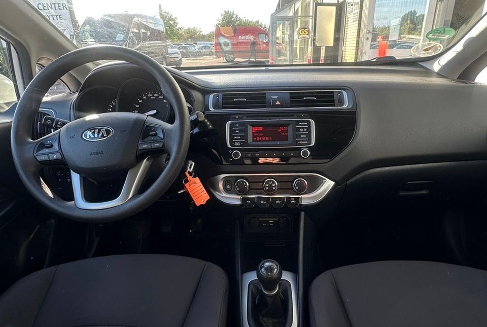 Kia Rio 1,2 CVVT Style+ 5d