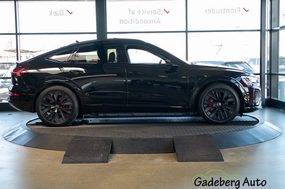 Audi Q8 e-tron 55 S-line Sportback quattro 5d