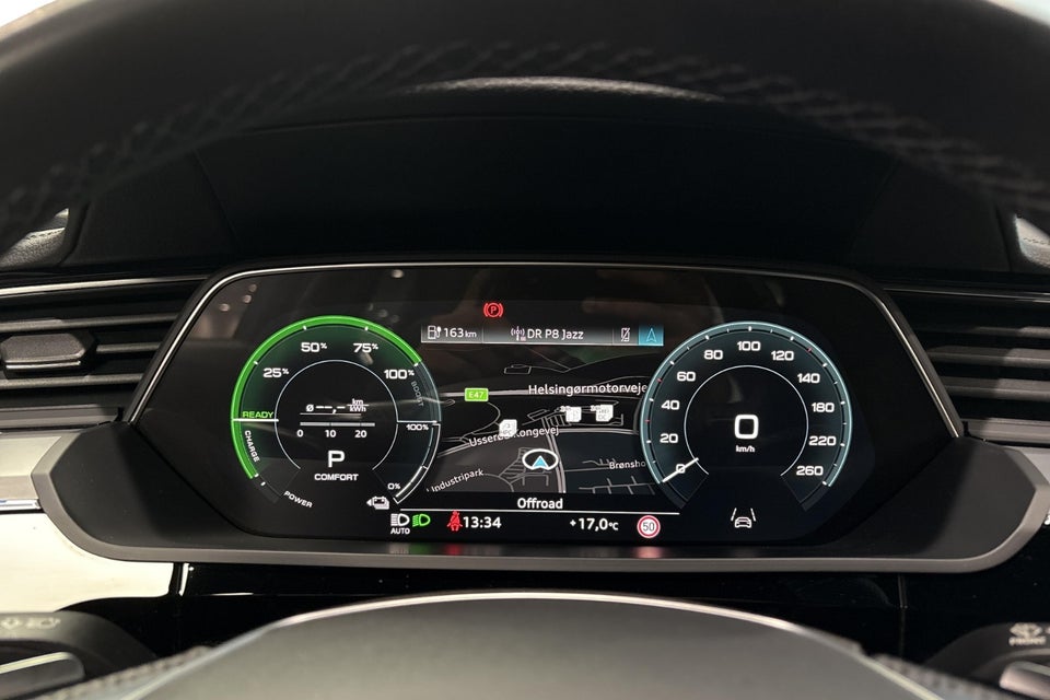 Audi Q8 e-tron 50 S-line quattro 5d