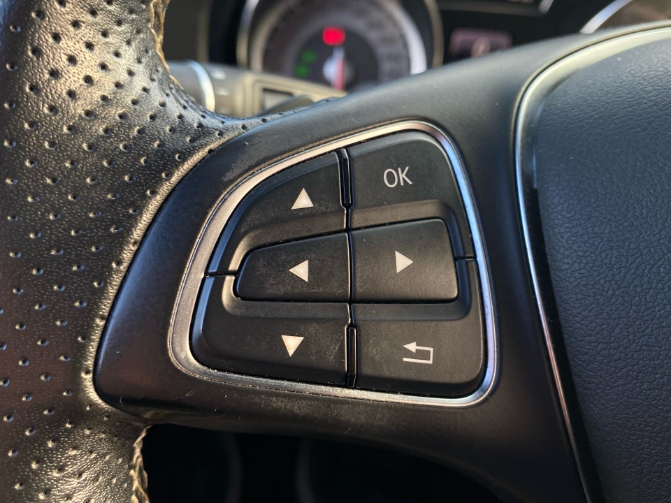 Mercedes CLA200 d 2,2 Urban Shooting Brake aut. 5d