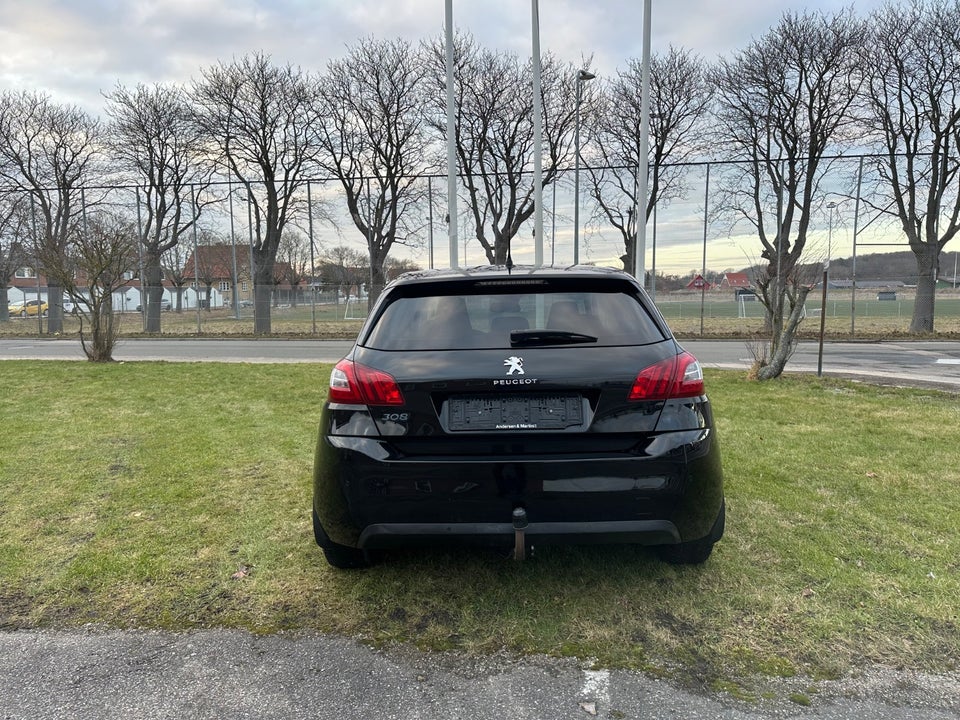 Peugeot 308 1,2 e-THP 130 Style 5d