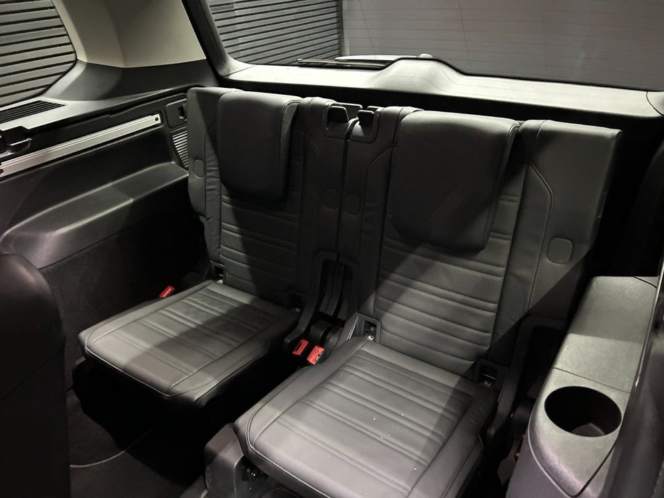 VW Touran 2,0 TDi 150 Highline DSG 7prs 5d