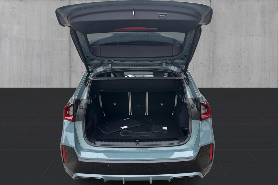 BMW iX1 eDrive20 M-Sport 5d