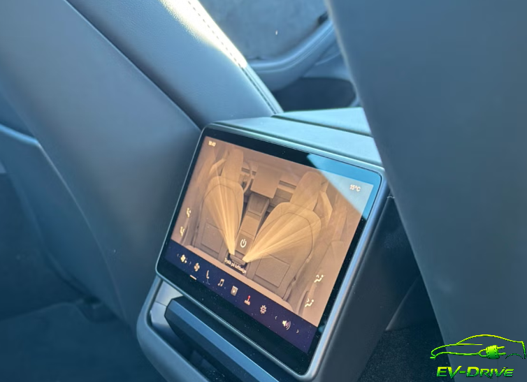 Tesla Model 3 Long Range AWD 4d