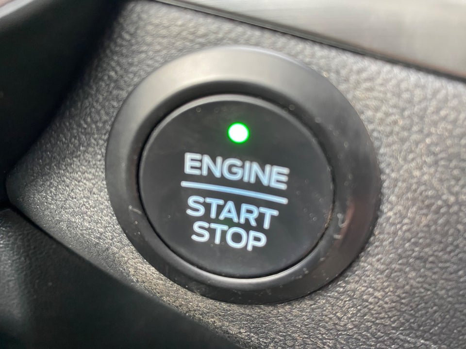 Ford Kuga 2,5 PHEV Titanium CVT Van 5d